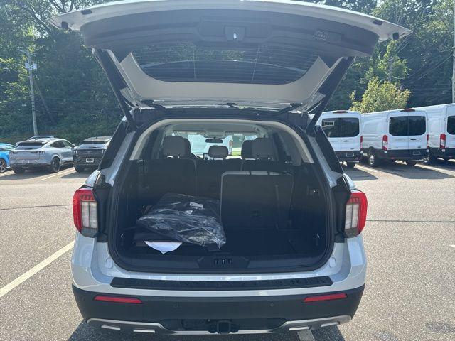 new 2025 Ford Explorer car, priced at $45,987