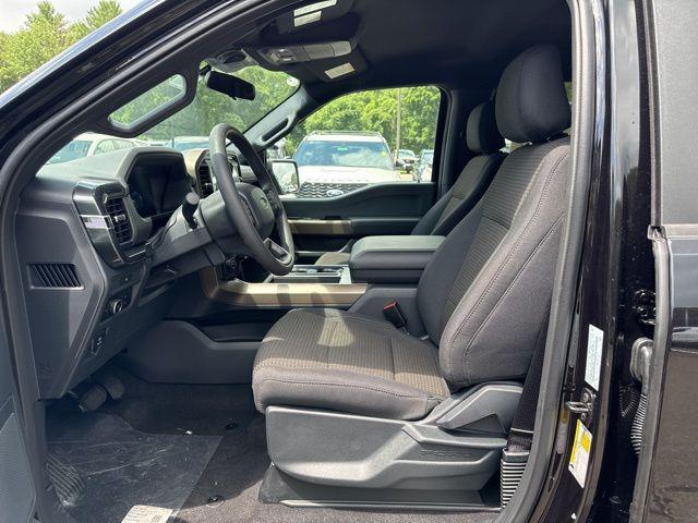 new 2025 Ford F-150 car, priced at $48,547