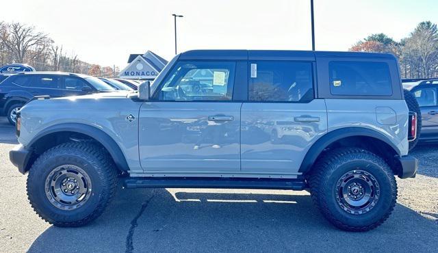 new 2024 Ford Bronco car, priced at $55,576