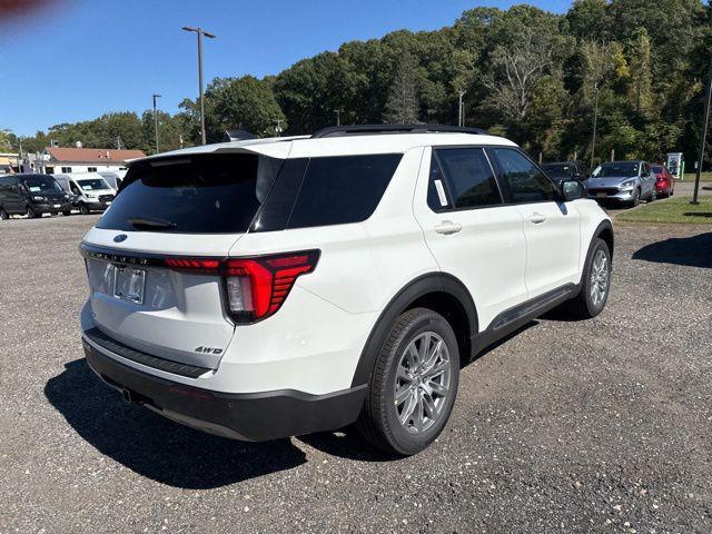 new 2025 Ford Explorer car, priced at $49,392