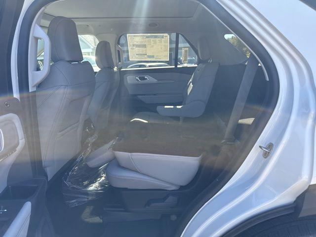 new 2025 Ford Explorer car, priced at $49,392