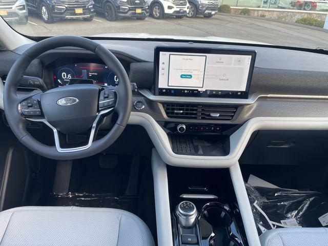 new 2025 Ford Explorer car