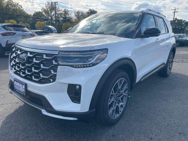 new 2025 Ford Explorer car