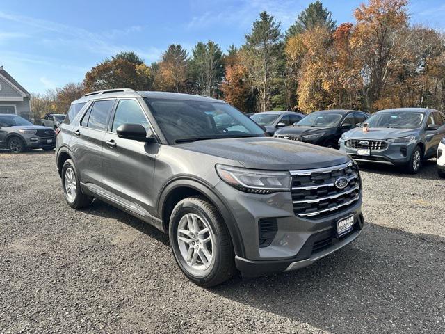 new 2025 Ford Explorer car, priced at $43,550