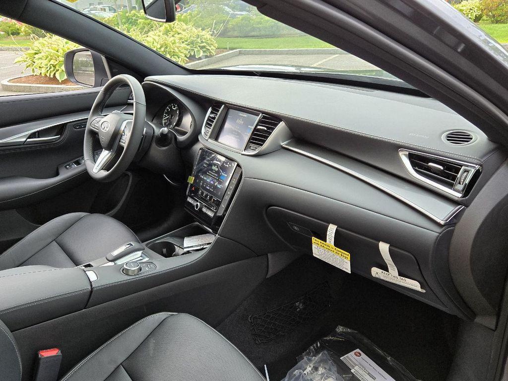new 2025 INFINITI QX55 car, priced at $51,110