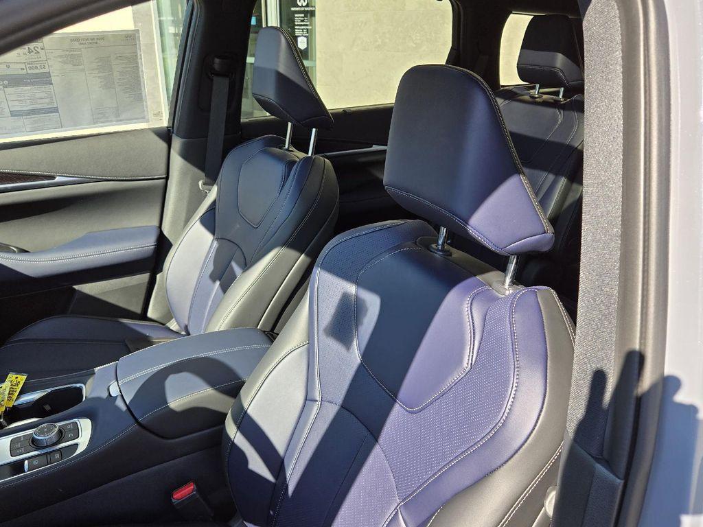 new 2026 INFINITI QX60 car, priced at $62,707