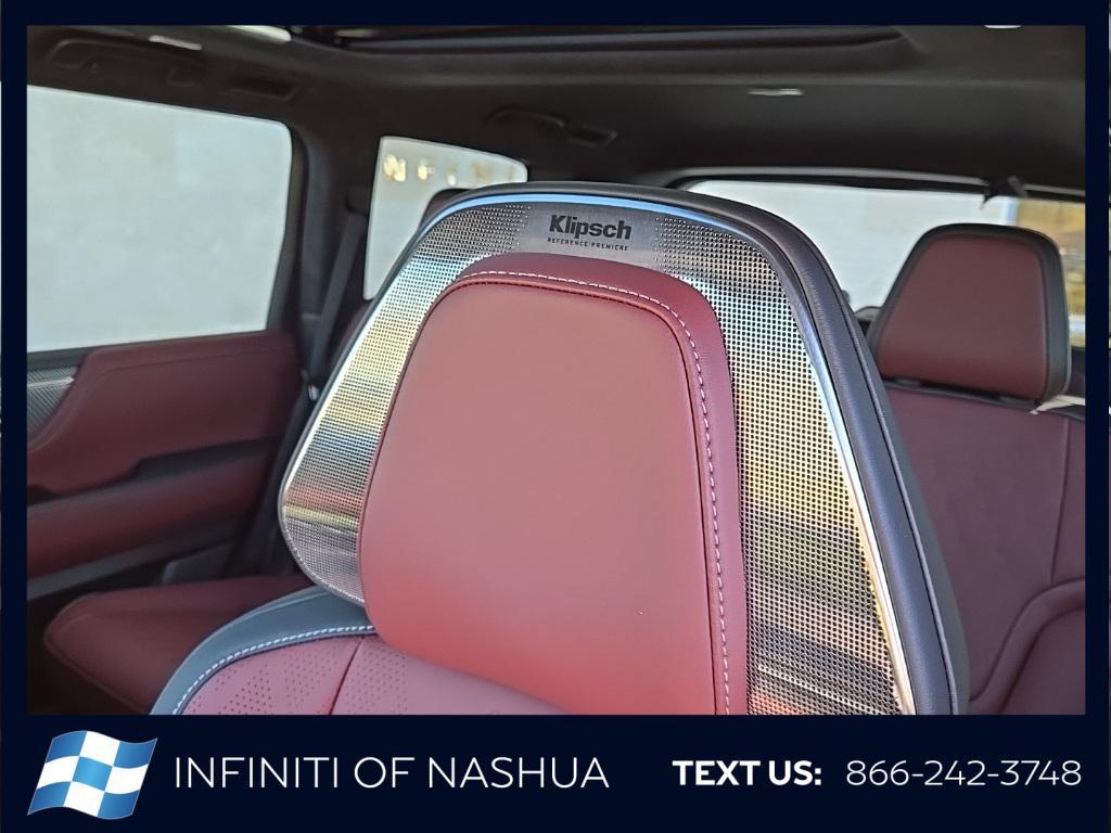 new 2025 INFINITI QX80 car, priced at $112,590