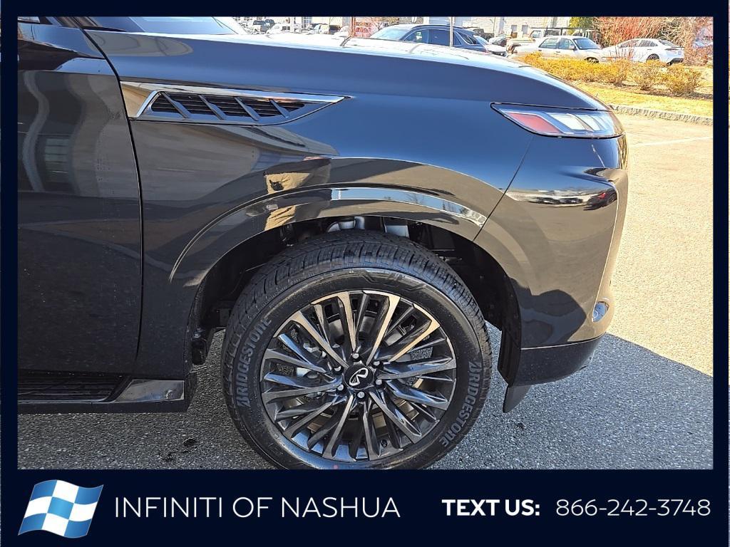 new 2025 INFINITI QX80 car, priced at $112,590