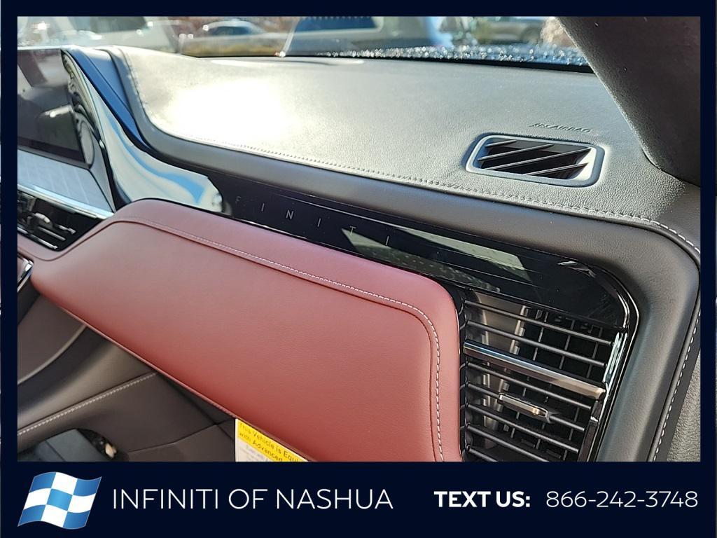 new 2025 INFINITI QX80 car, priced at $111,090