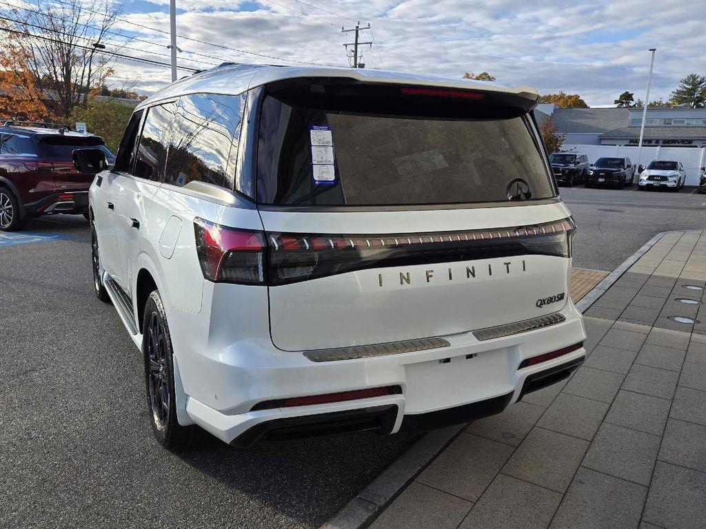 new 2026 INFINITI QX80 car, priced at $106,525
