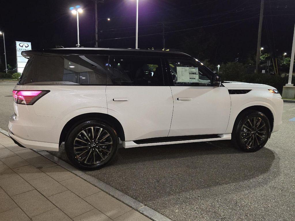 new 2026 INFINITI QX80 car, priced at $112,802