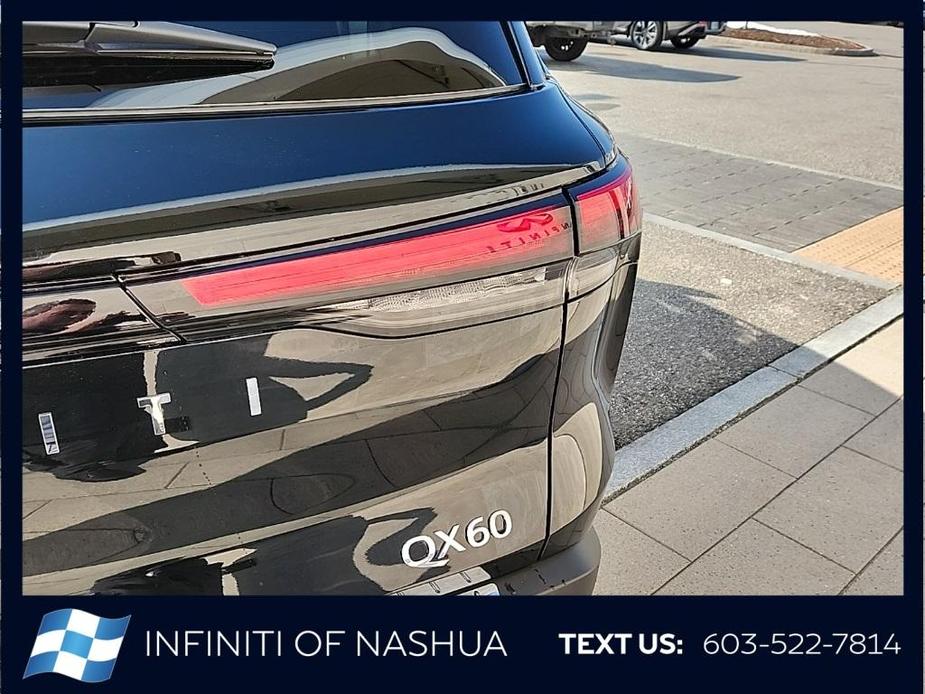 new 2024 INFINITI QX60 car, priced at $58,766