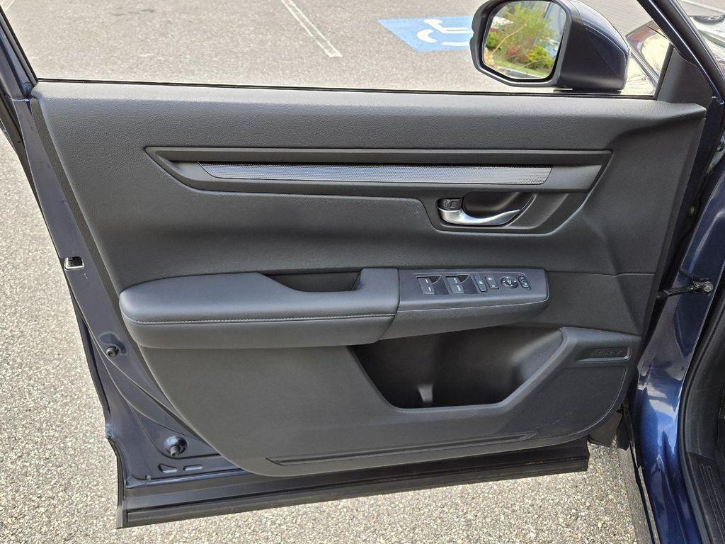 used 2023 Honda CR-V car, priced at $29,997