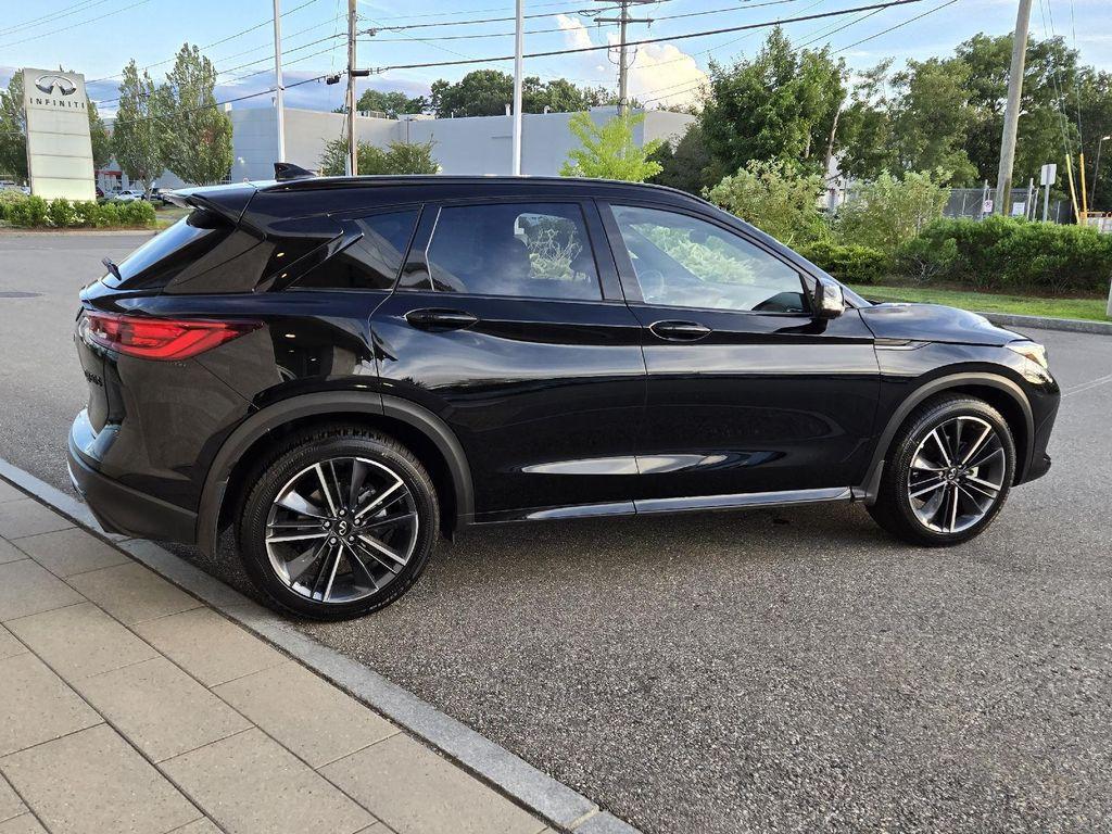 new 2025 INFINITI QX50 car, priced at $51,495