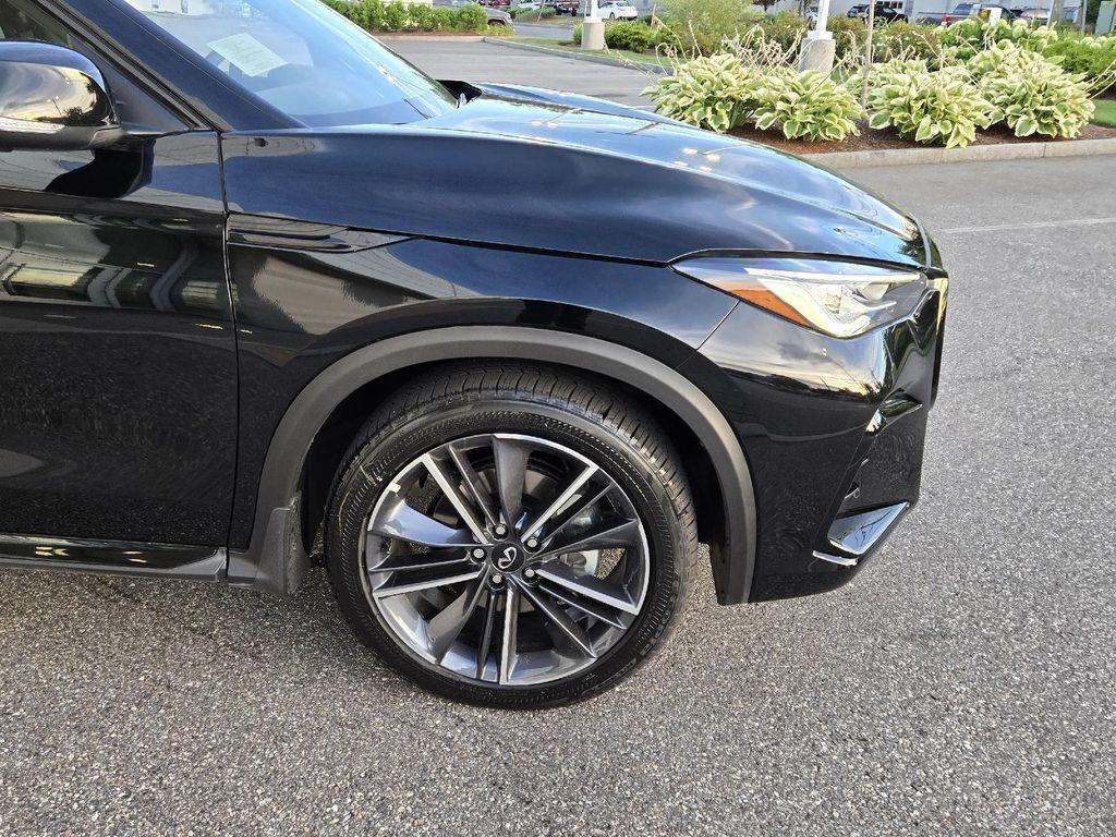 new 2025 INFINITI QX50 car, priced at $51,495