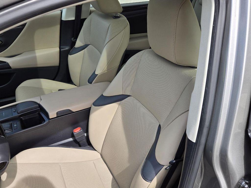 used 2019 Lexus ES 350 car, priced at $27,700