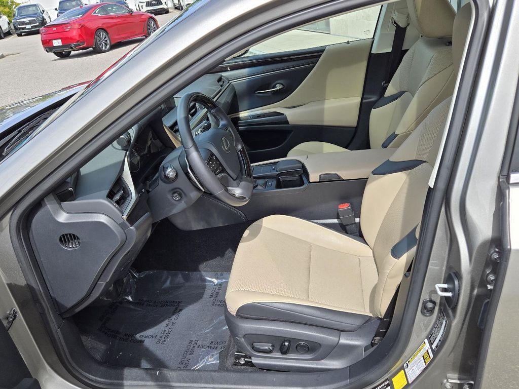 used 2019 Lexus ES 350 car, priced at $27,700