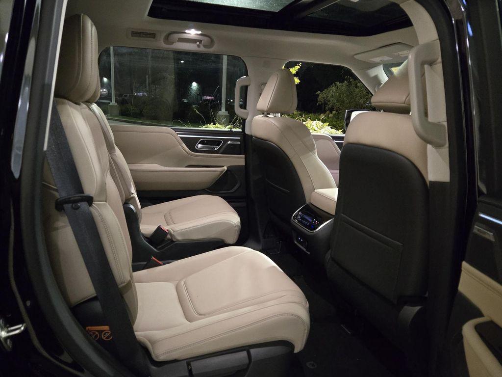 new 2026 INFINITI QX80 car, priced at $86,608