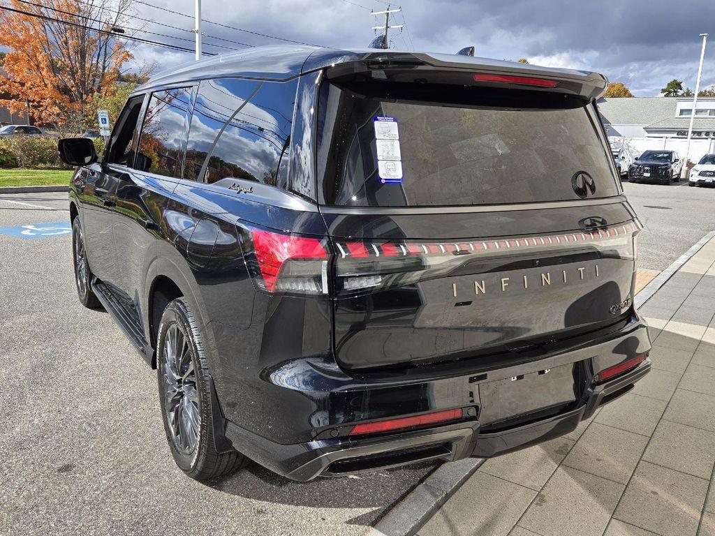 new 2026 INFINITI QX80 car, priced at $111,316