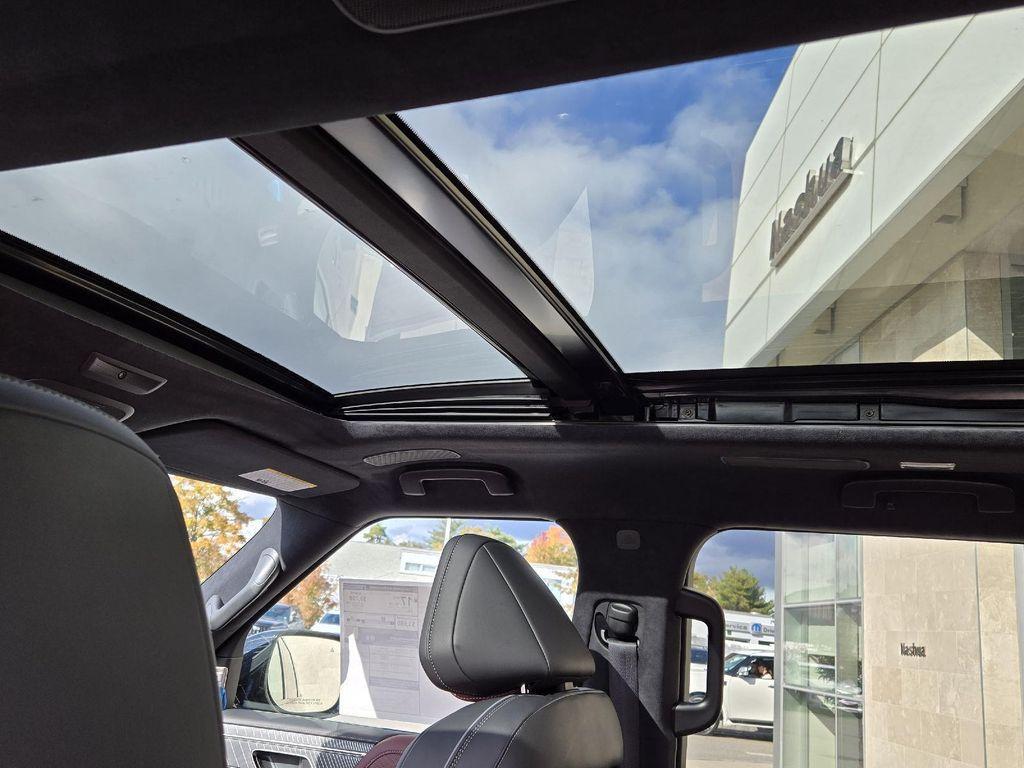 new 2026 INFINITI QX80 car, priced at $111,316