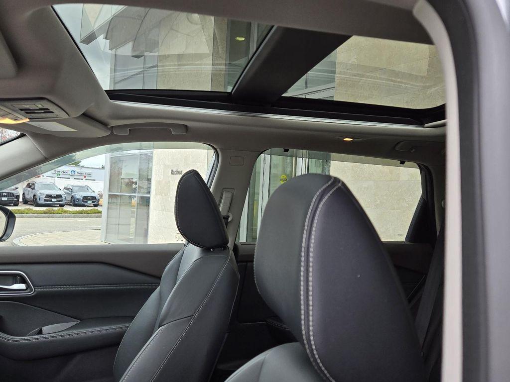 used 2021 Nissan Rogue car, priced at $21,277