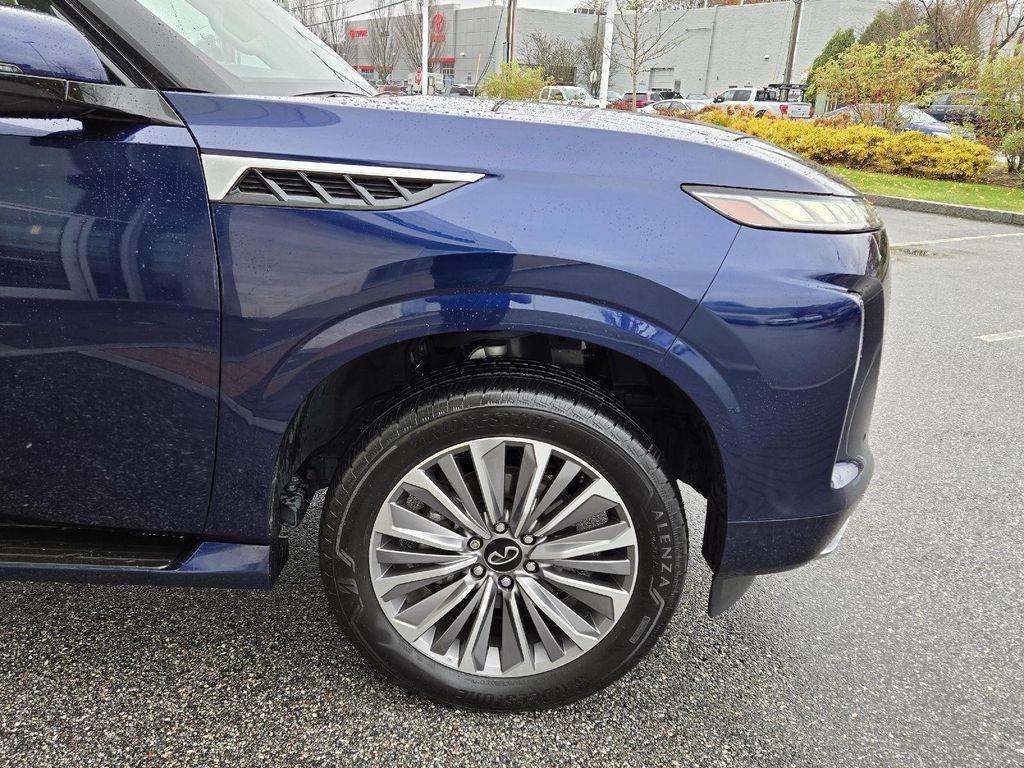 used 2025 INFINITI QX80 car, priced at $78,997