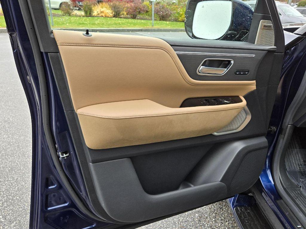 used 2025 INFINITI QX80 car, priced at $78,997