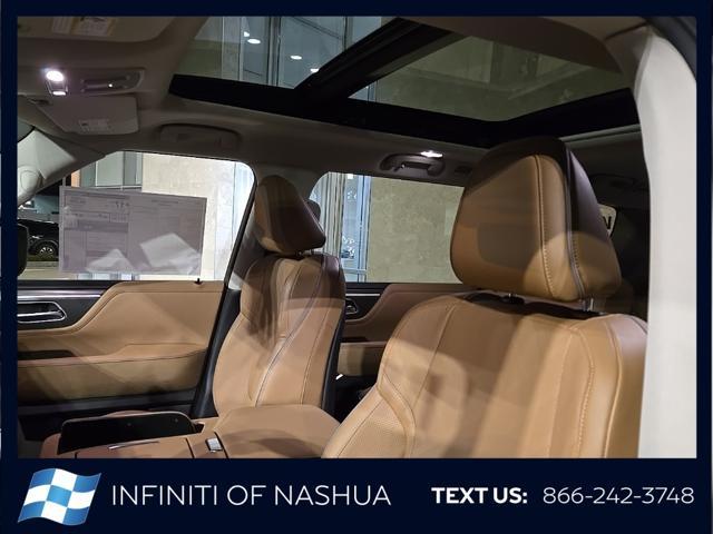 new 2025 INFINITI QX80 car, priced at $91,582