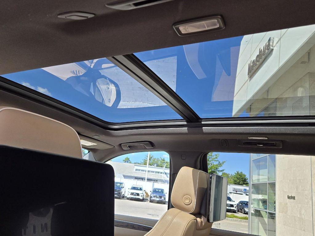 used 2023 Chevrolet Tahoe car, priced at $42,101