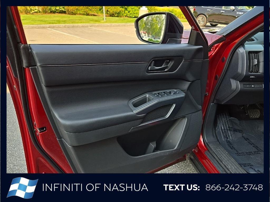 used 2023 Nissan Pathfinder car, priced at $36,997