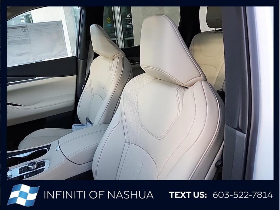 new 2024 INFINITI QX60 car, priced at $58,611