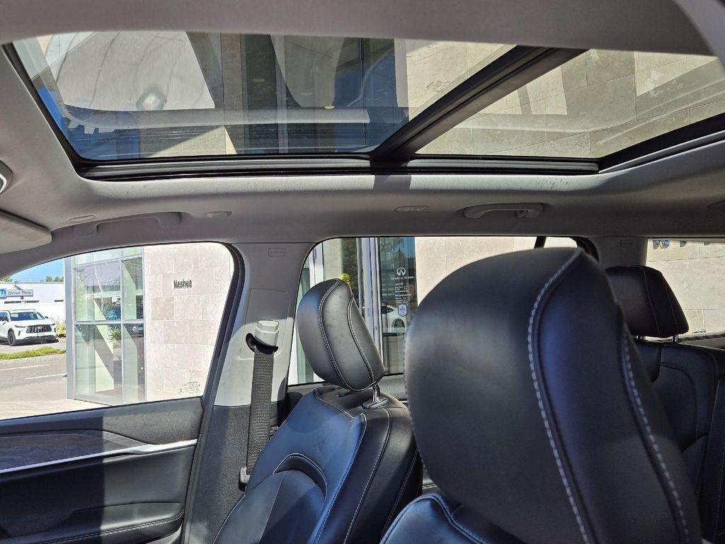 used 2021 Jeep Grand Cherokee L car, priced at $23,950
