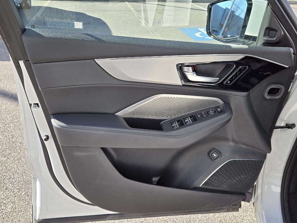 used 2023 Acura MDX car, priced at $39,997