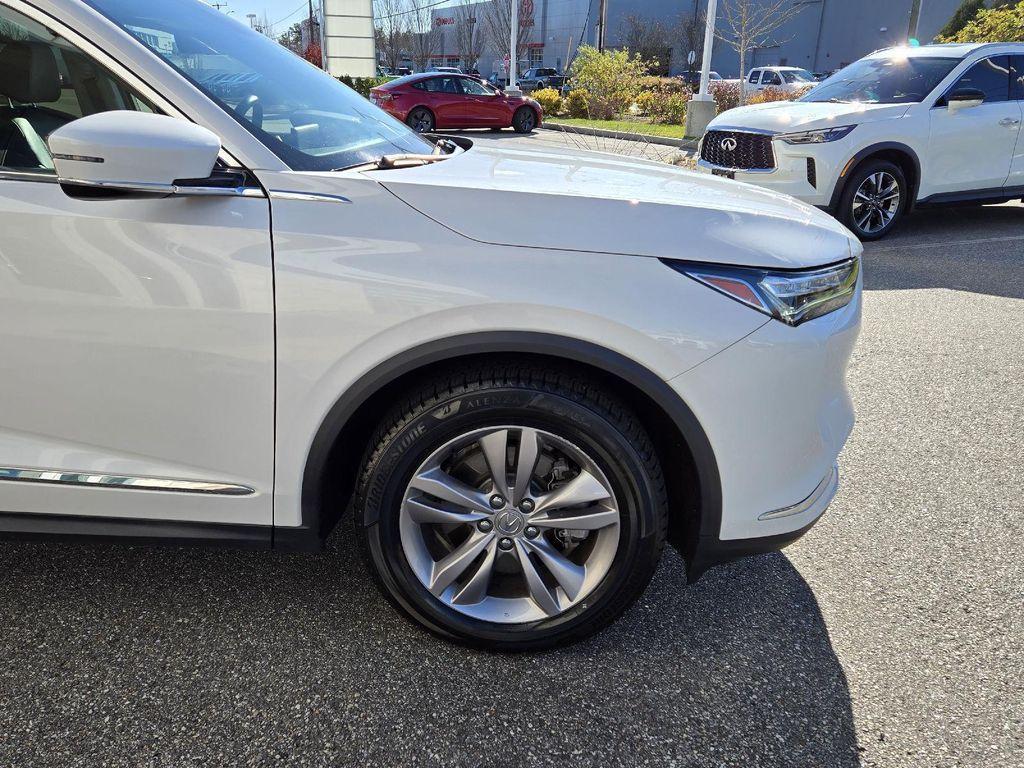 used 2023 Acura MDX car, priced at $39,997