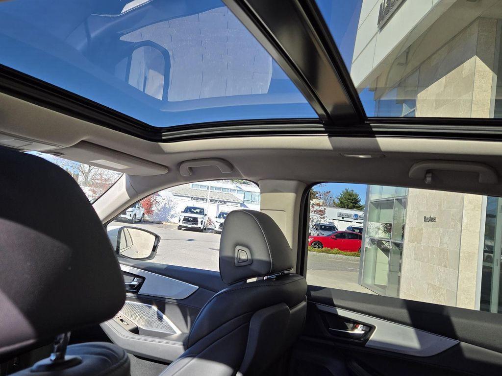 used 2023 Acura MDX car, priced at $39,997