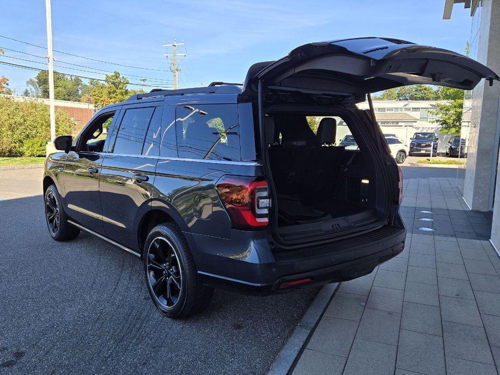 used 2022 Ford Expedition car, priced at $45,270