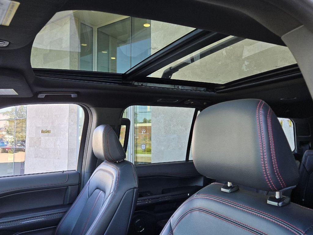 used 2022 Ford Expedition car, priced at $45,270