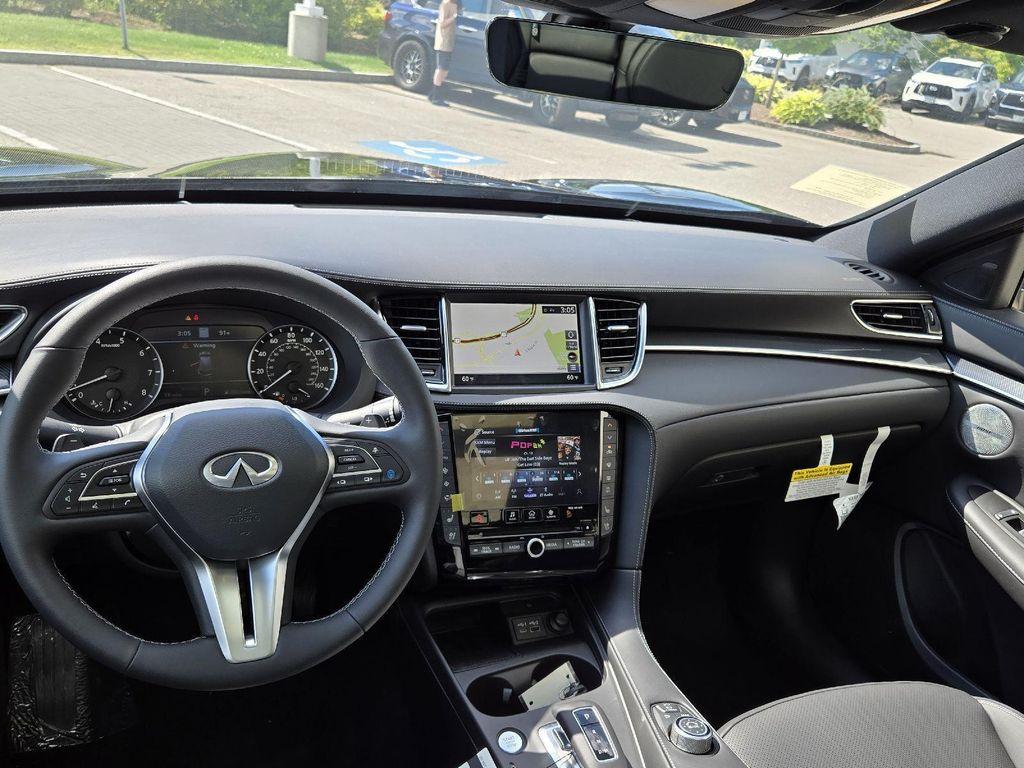 new 2025 INFINITI QX50 car, priced at $45,533