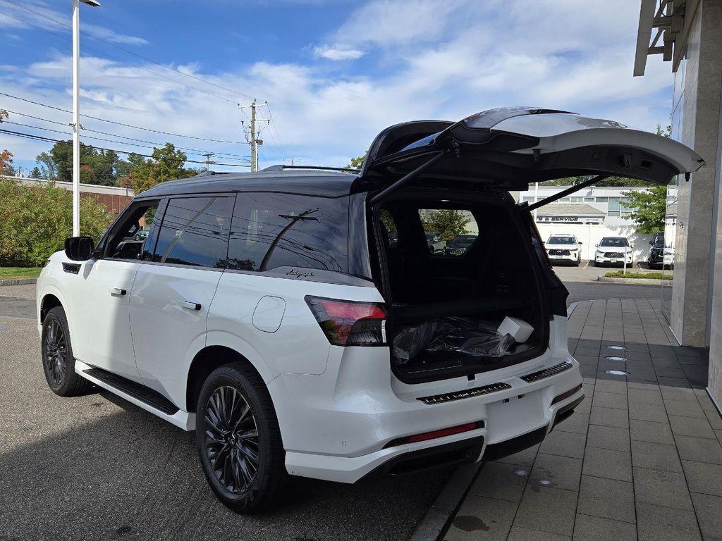 new 2026 INFINITI QX80 car, priced at $113,058