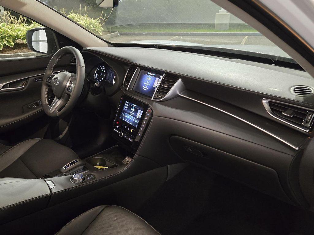 new 2025 INFINITI QX50 car, priced at $47,318