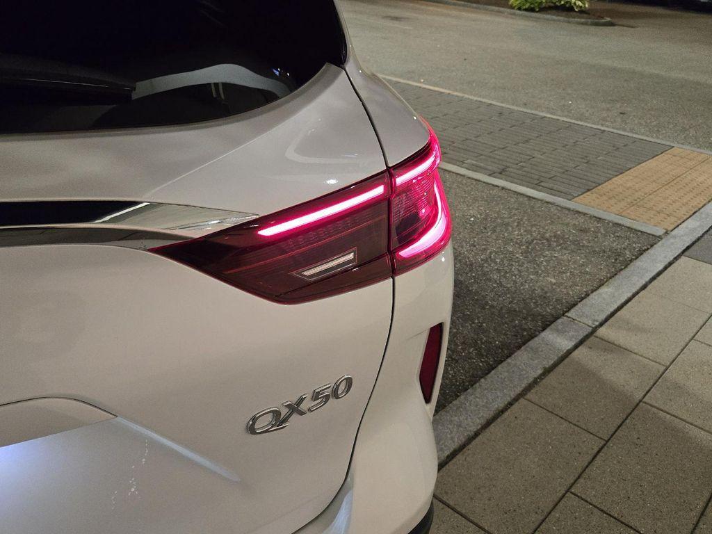 new 2025 INFINITI QX50 car, priced at $47,318