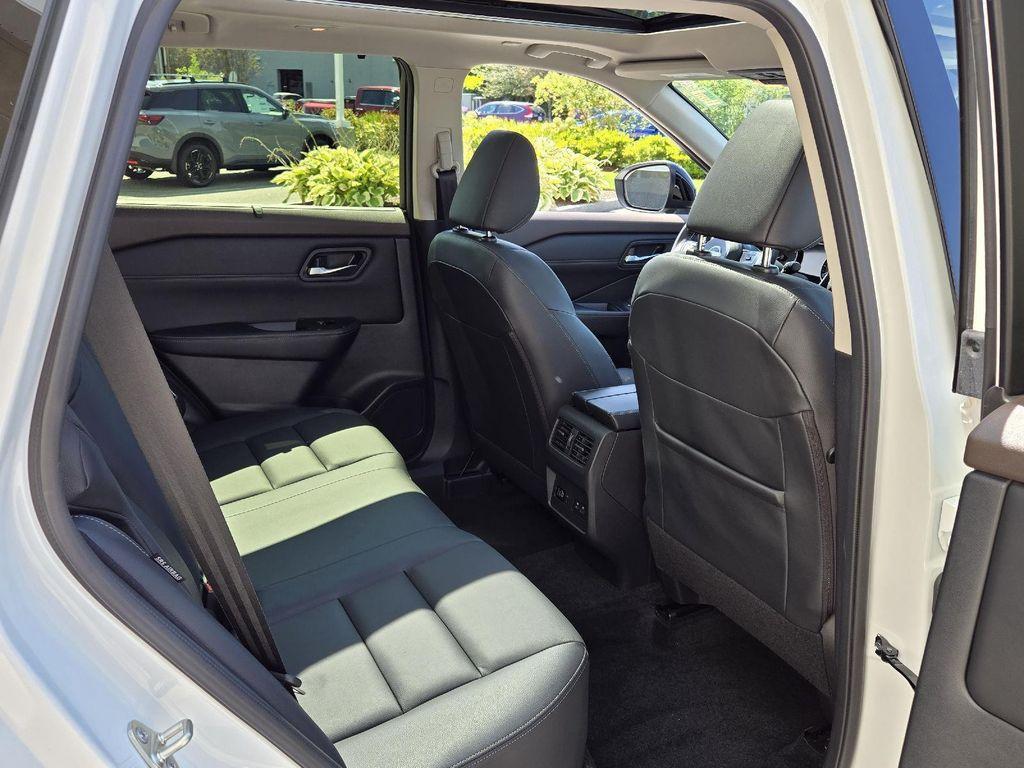 used 2023 Nissan Rogue car, priced at $26,997