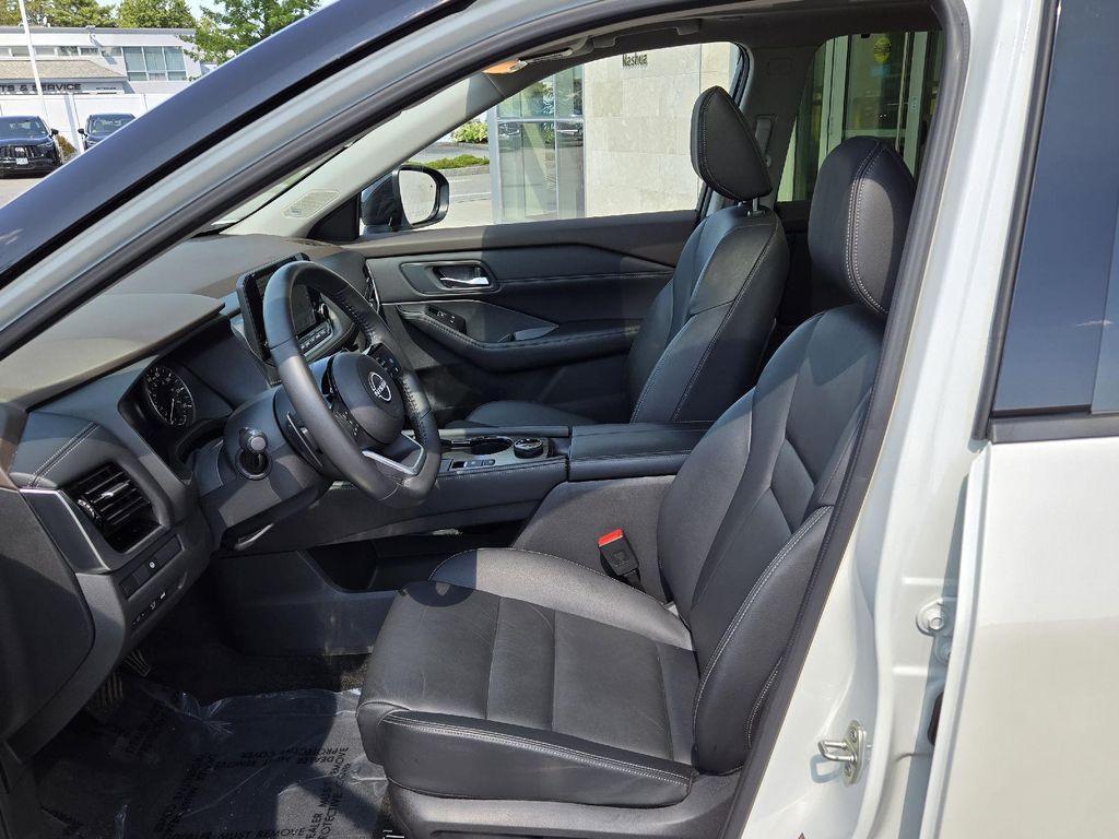 used 2023 Nissan Rogue car, priced at $26,997