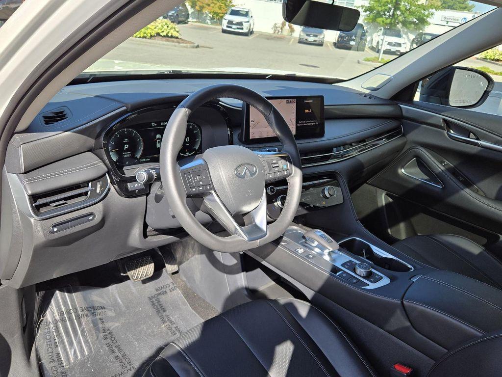 used 2025 INFINITI QX60 car, priced at $47,567