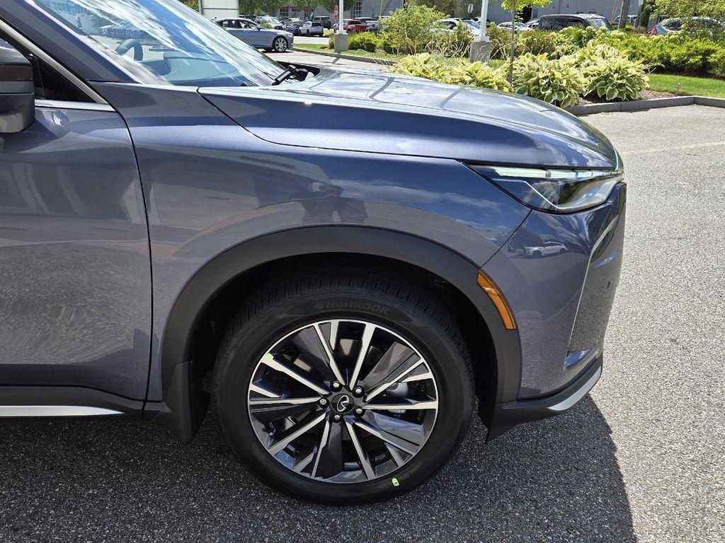 new 2026 INFINITI QX60 car, priced at $61,690