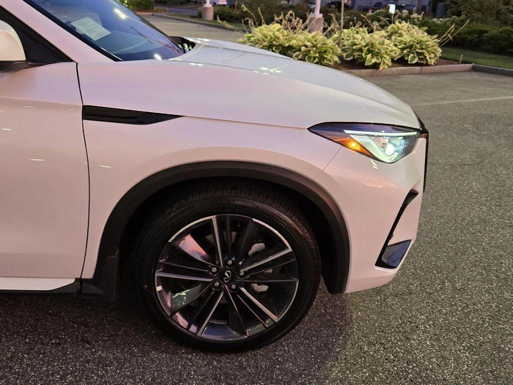 new 2025 INFINITI QX50 car, priced at $52,022