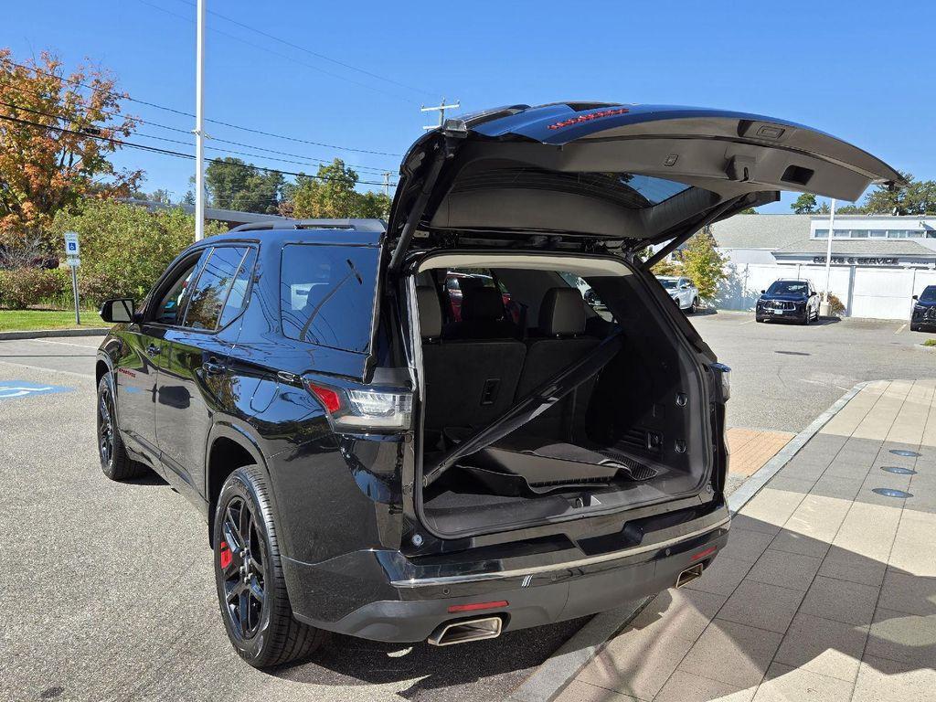 used 2019 Chevrolet Traverse car, priced at $26,558