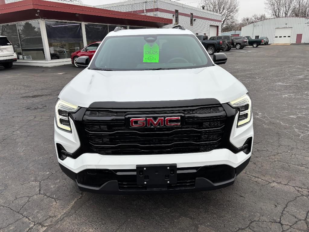 new 2025 GMC Terrain car, priced at $38,425