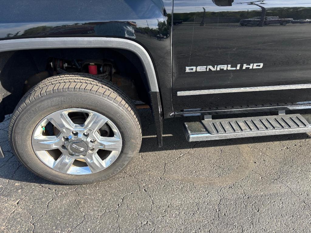 used 2018 GMC Sierra 2500 car, priced at $49,990
