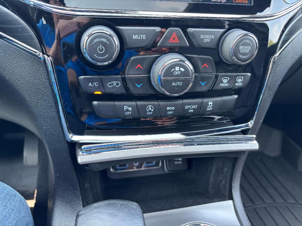 used 2020 Jeep Grand Cherokee car, priced at $18,990